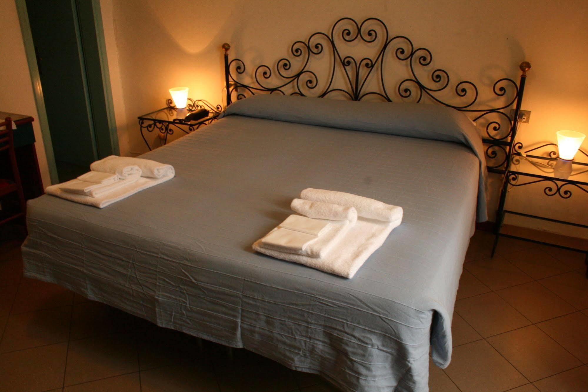 Hotel Fedora Florença Quarto foto